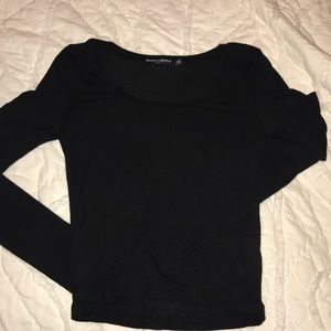 Brandy Melville black long sleeved cropped top